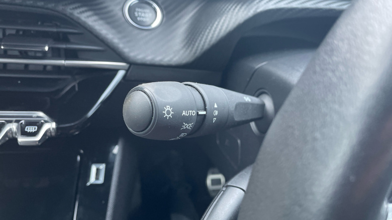 Peugeot 2008 1.2 PureTech Allure Premium+ 5dr Petrol Estate